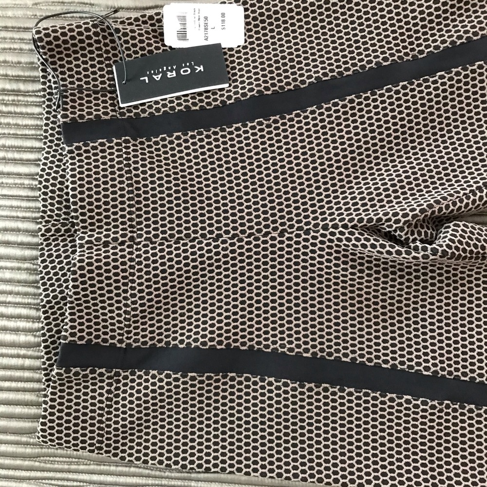 KORAL Power Leggings Size Large